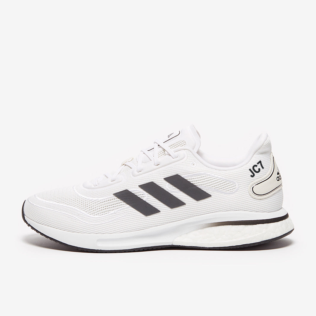 adidas Supernova