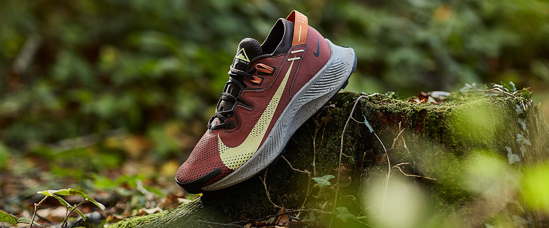 Nike Pegasus Trail 2 - Claystone Red/Life Lime
