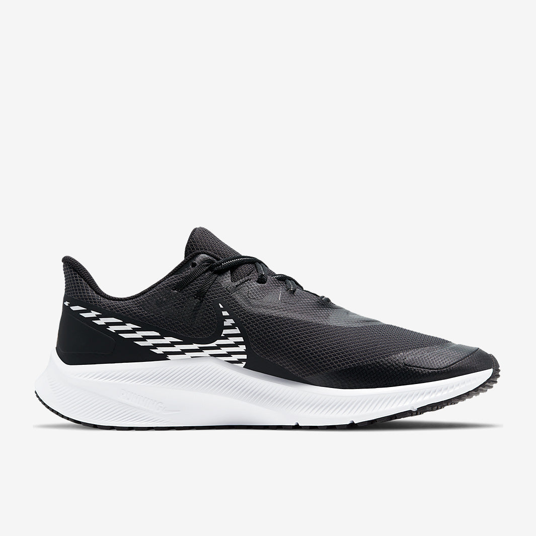 Nike Quest 3 Shield