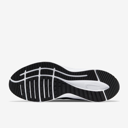 Nike Quest 3 Shield