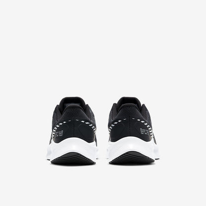 Nike Quest 3 Shield