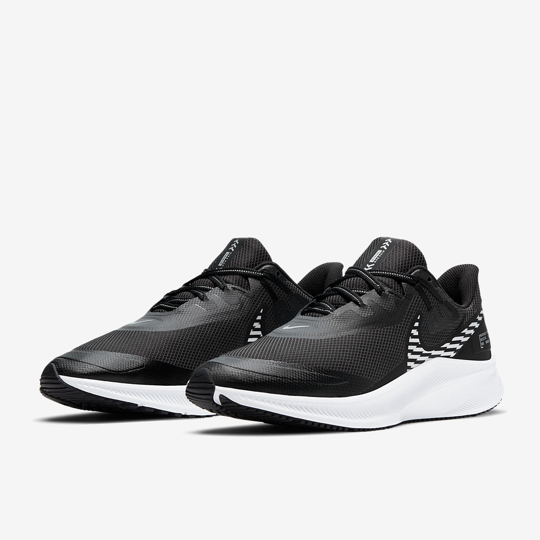 Nike Quest 3 Shield