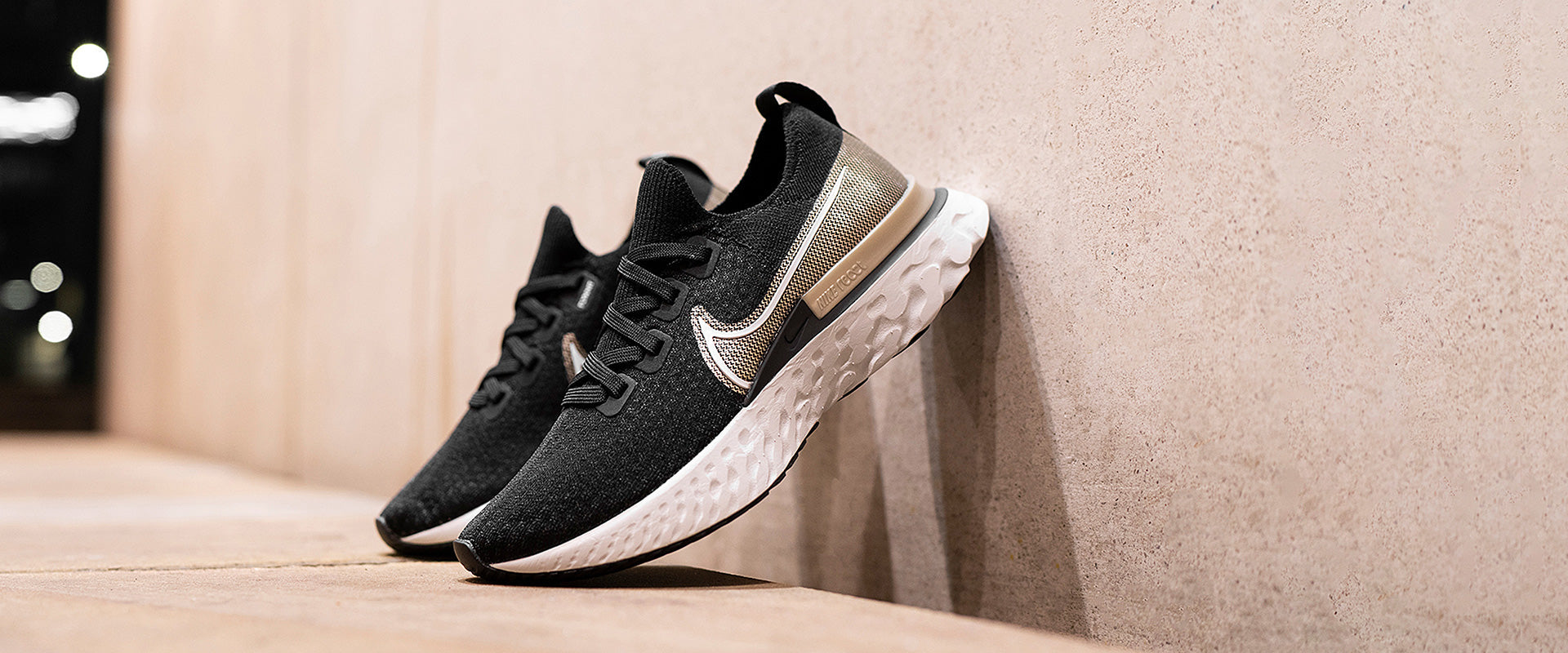 Nike Womens React Infinity Run Flyknit Premium