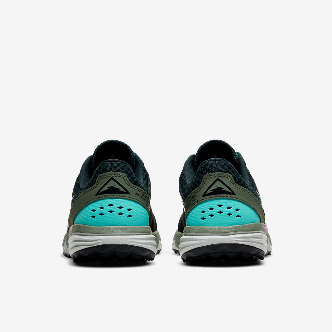 Nike Womens Juniper Trail