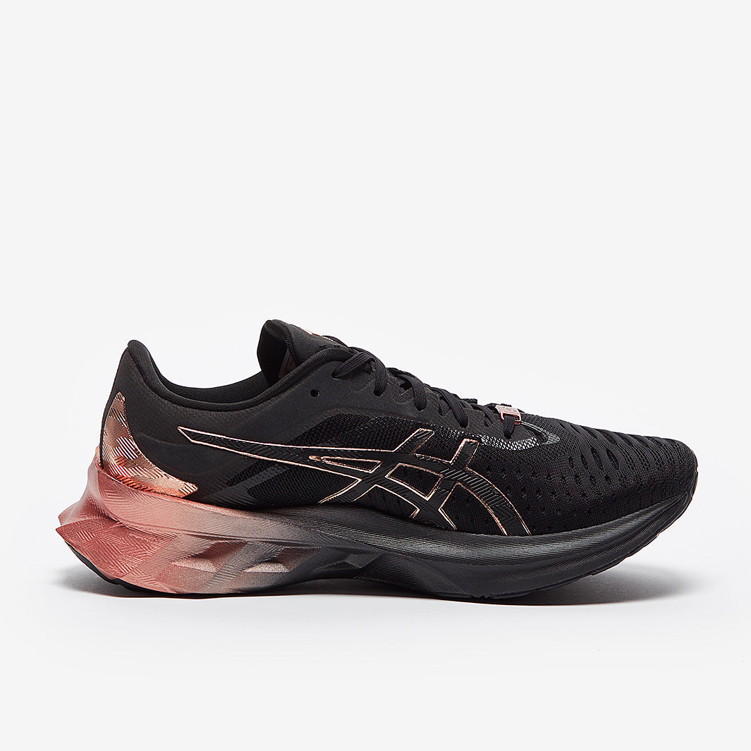 ASICS Womens Novablast Platinum