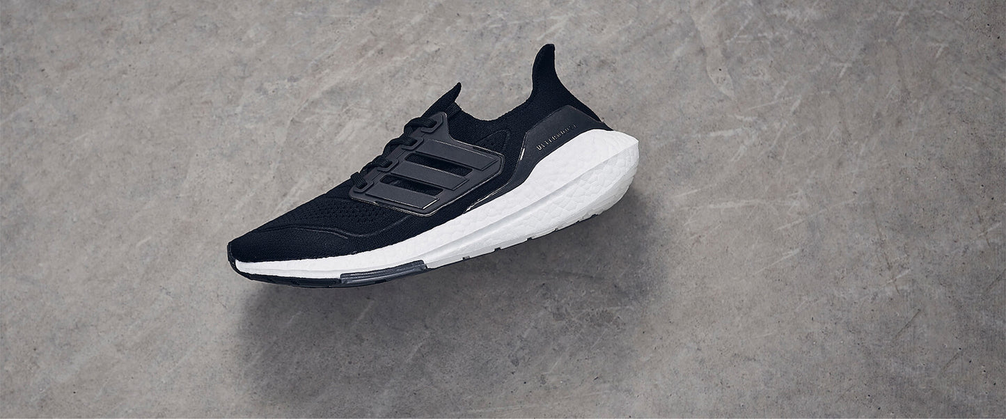 adidas Ultraboost 21