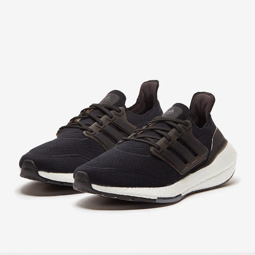 adidas Ultraboost 21