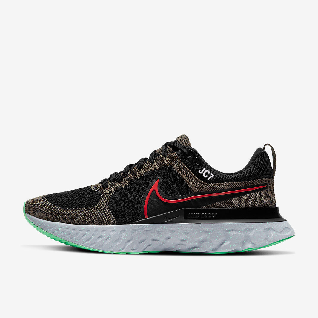 Nike Infinity Run Flyknit 2