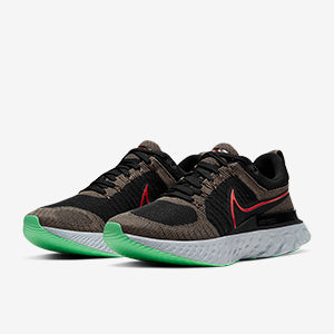 Nike Infinity Run Flyknit 2