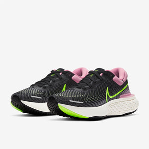 Nike Womens ZoomX Invincible Run Flyknit - Black/Cyber