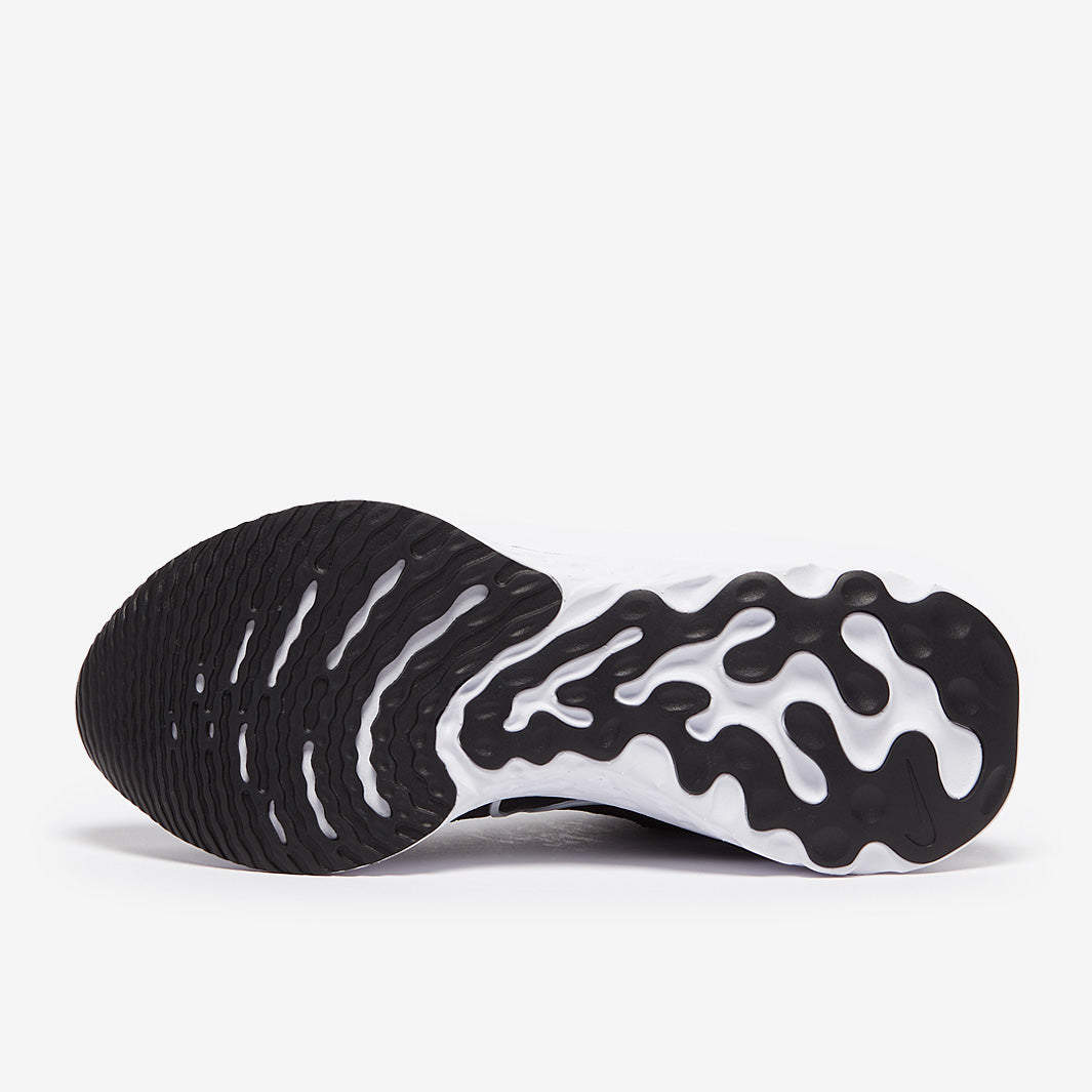Nike Womens React Infinity Run Flyknit 2 - Black/White