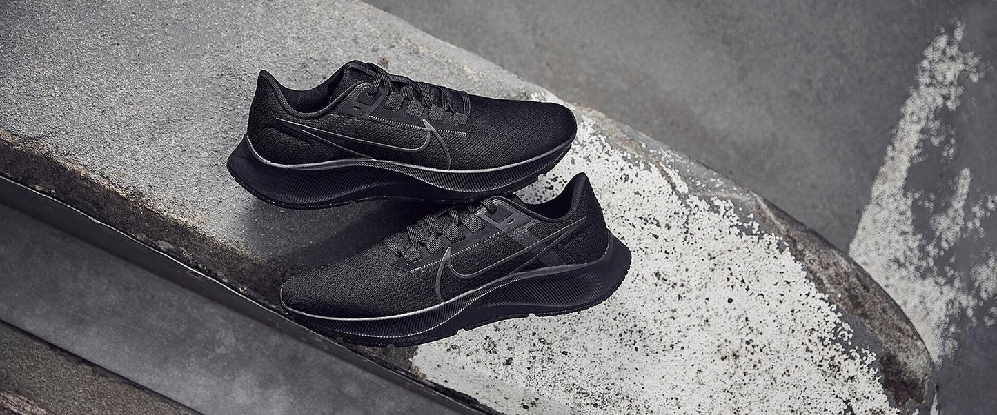 Nike Air Zoom Pegasus 38 - Black/Black-Anthracite