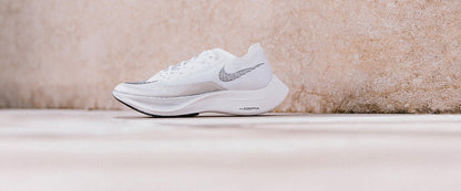 Nike Womens ZoomX Vaporfly Next Percent 2