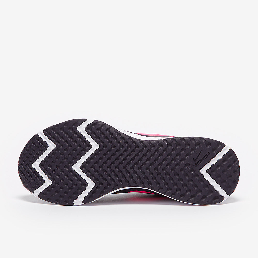 Nike Womens Revolution 5