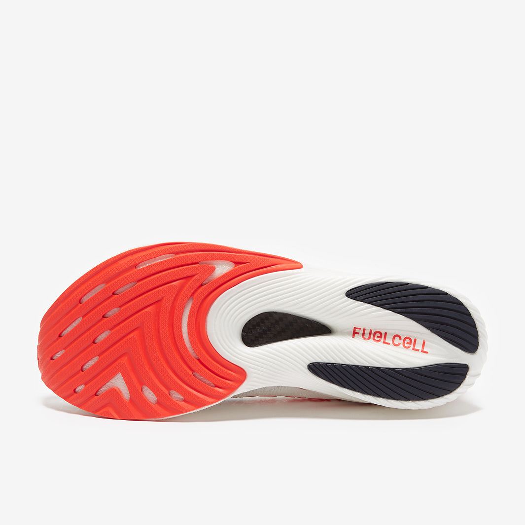 New Balance FuelCell RC Elite v2