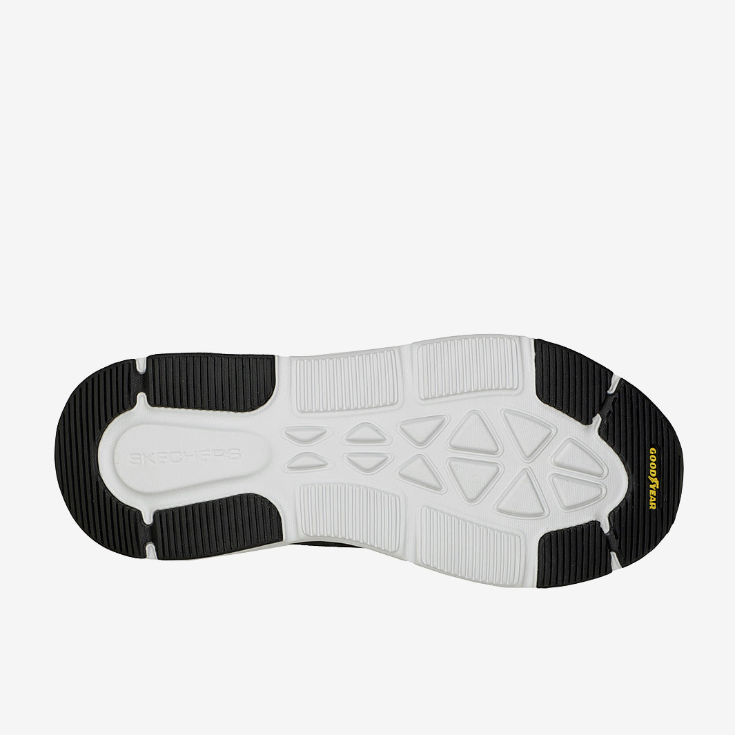 Skechers Max Cushioning Delta