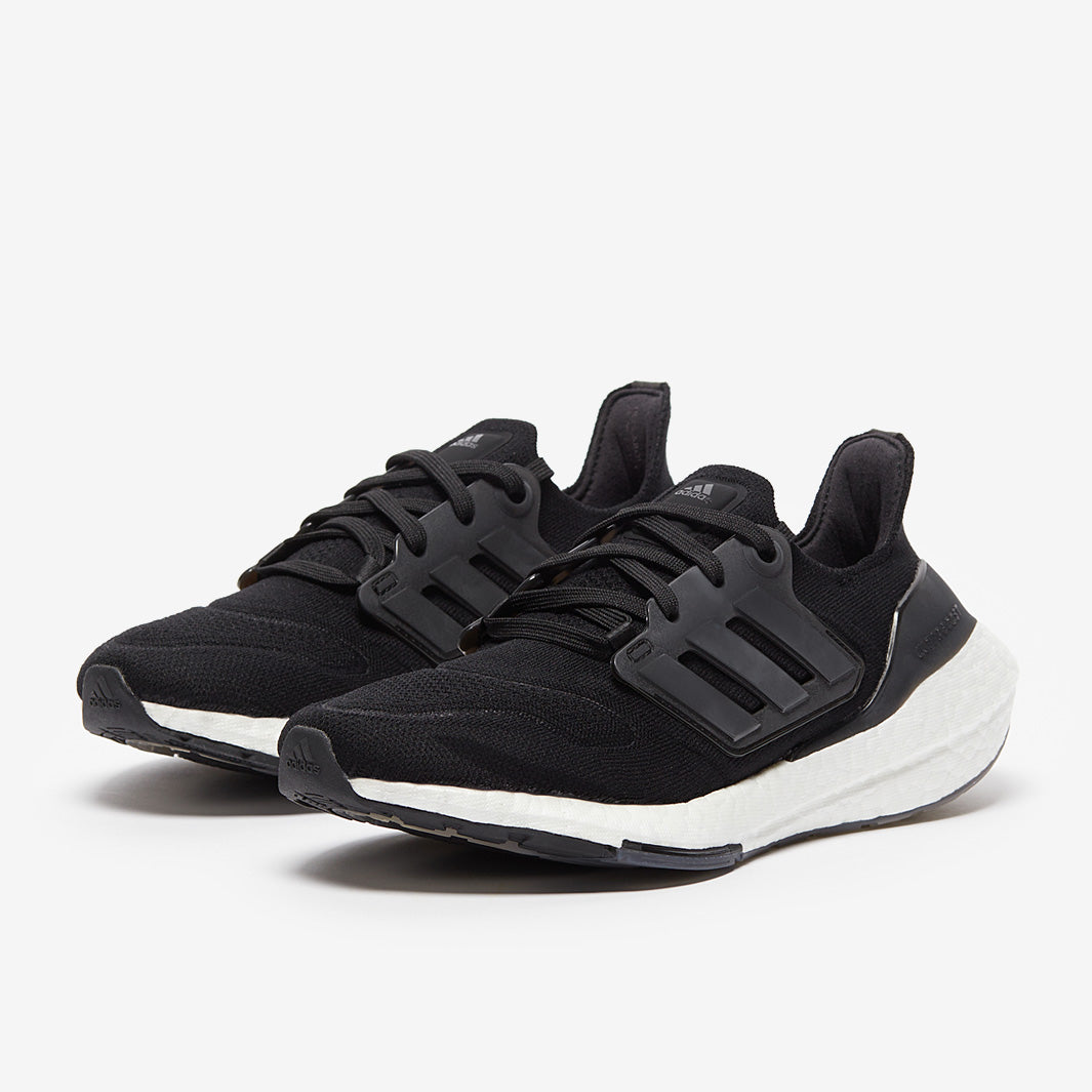 adidas Womens Ultraboost 22
