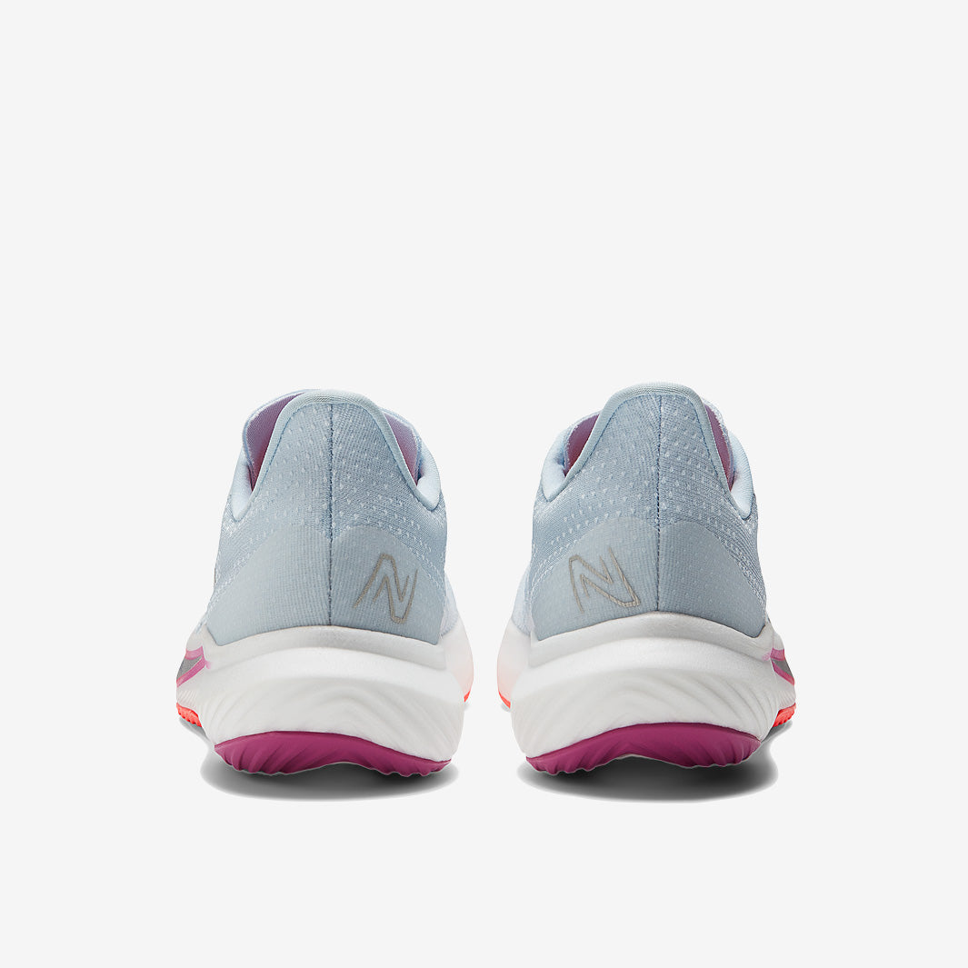 New Balance Womens Rebel V3