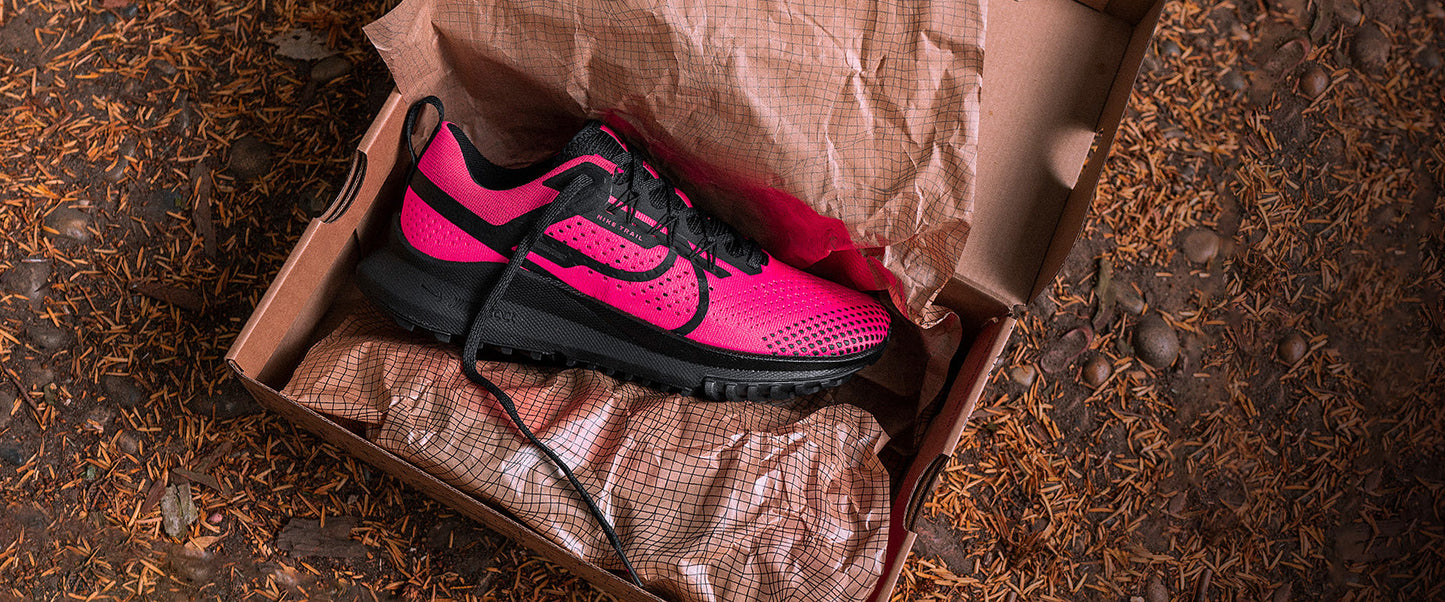 Nike Womens React Pegasus Trail 4