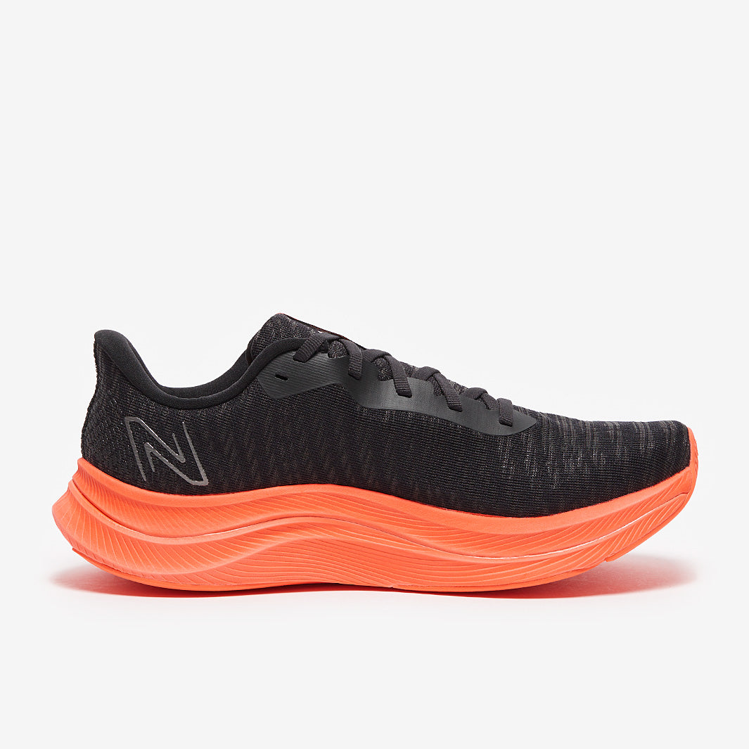 New Balance Fuel Cell Propel V4