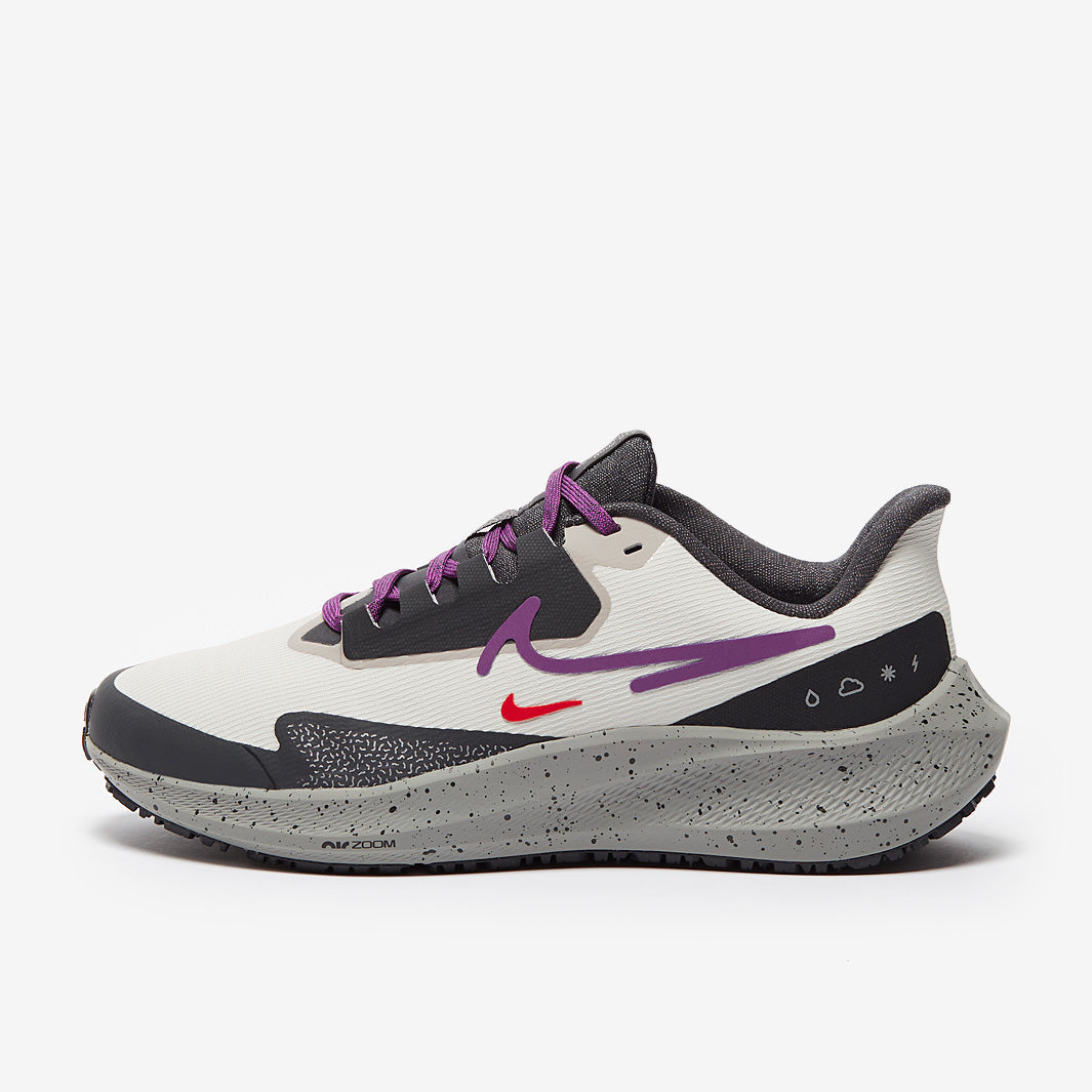 Nike Womens Air Zoom Pegasus 39 Shield - Light Bone/Vivid Purple