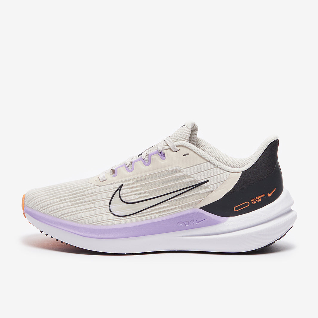 Nike Womens Air Winflo 9 - Lt Orewood Brn/White-Off Noir