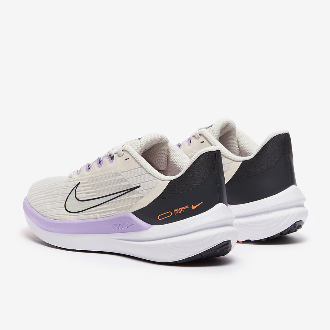Nike Womens Air Winflo 9 - Lt Orewood Brn/White-Off Noir
