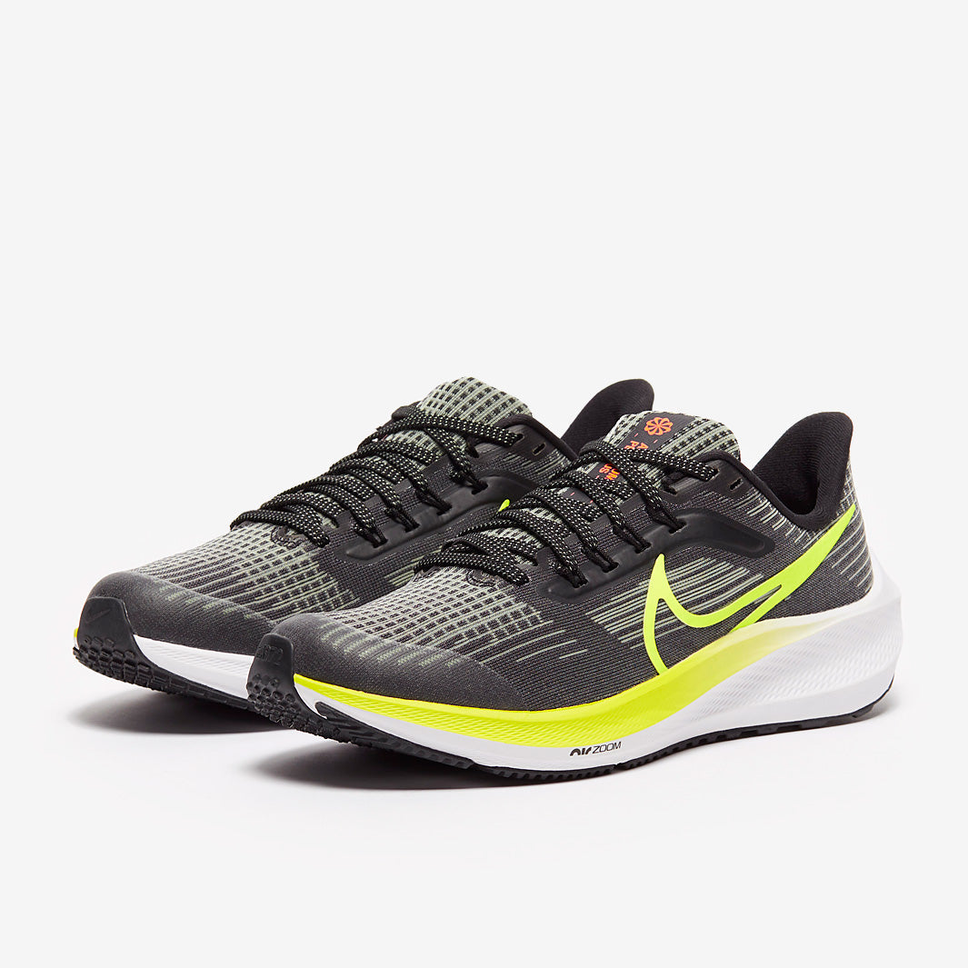 Nike Boys Air Zoom Pegasus 39 - Black/Volt-Barely Volt