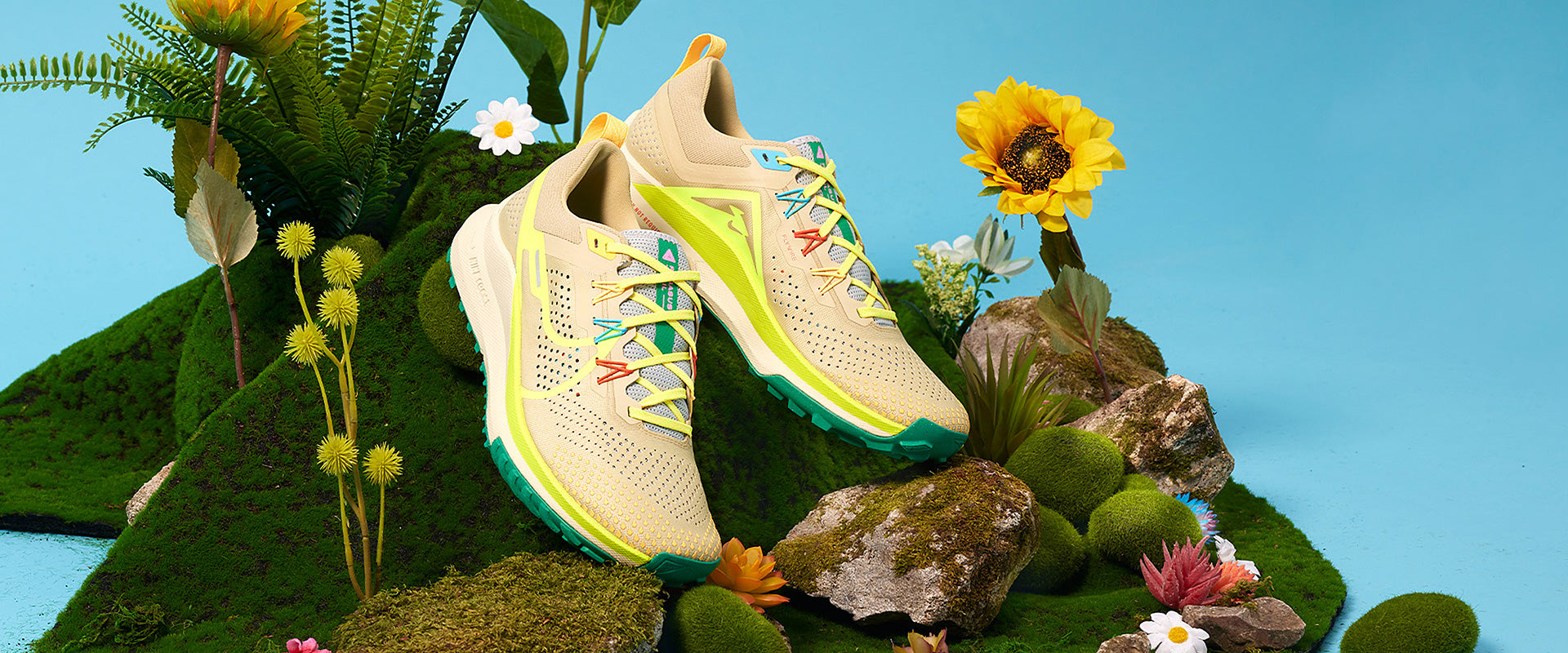 Nike Pegasus Trail 4 - Team Gold/Volt-Baltic Blue