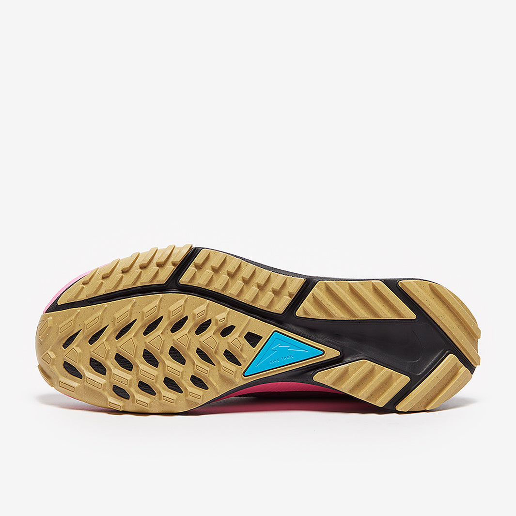 Nike Womens Pegasus Trail 4 GORE-TEX