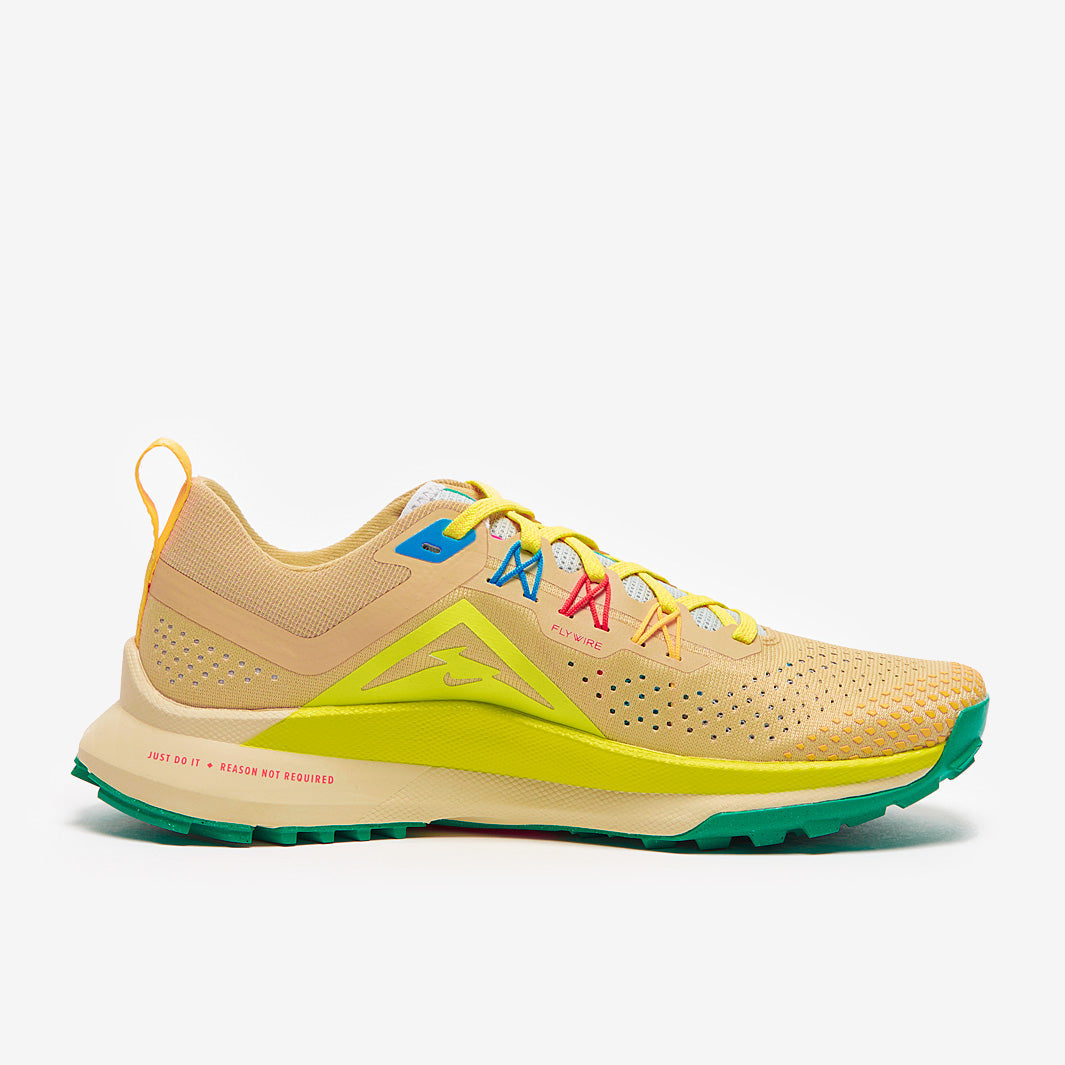 Nike Womens React Pegasus Trail 4 - Team Gold/Volt-Baltic Blue