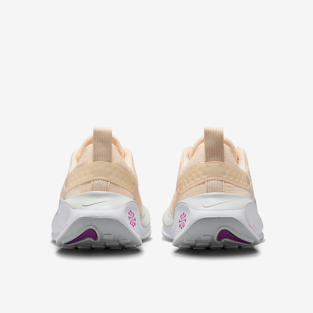 Nike Womens Infinity Run Flyknit 4