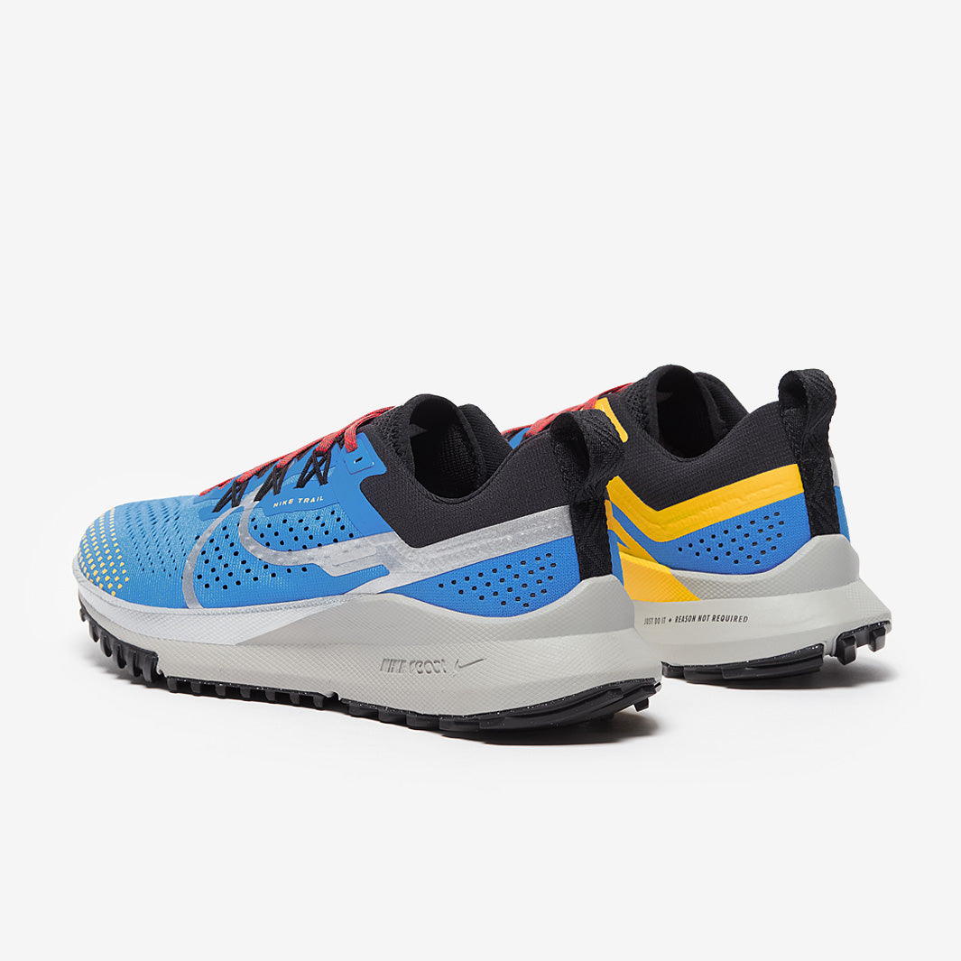 Nike Womens Pegasus Trail 4 - LT Photo Blue/Metallic Silver