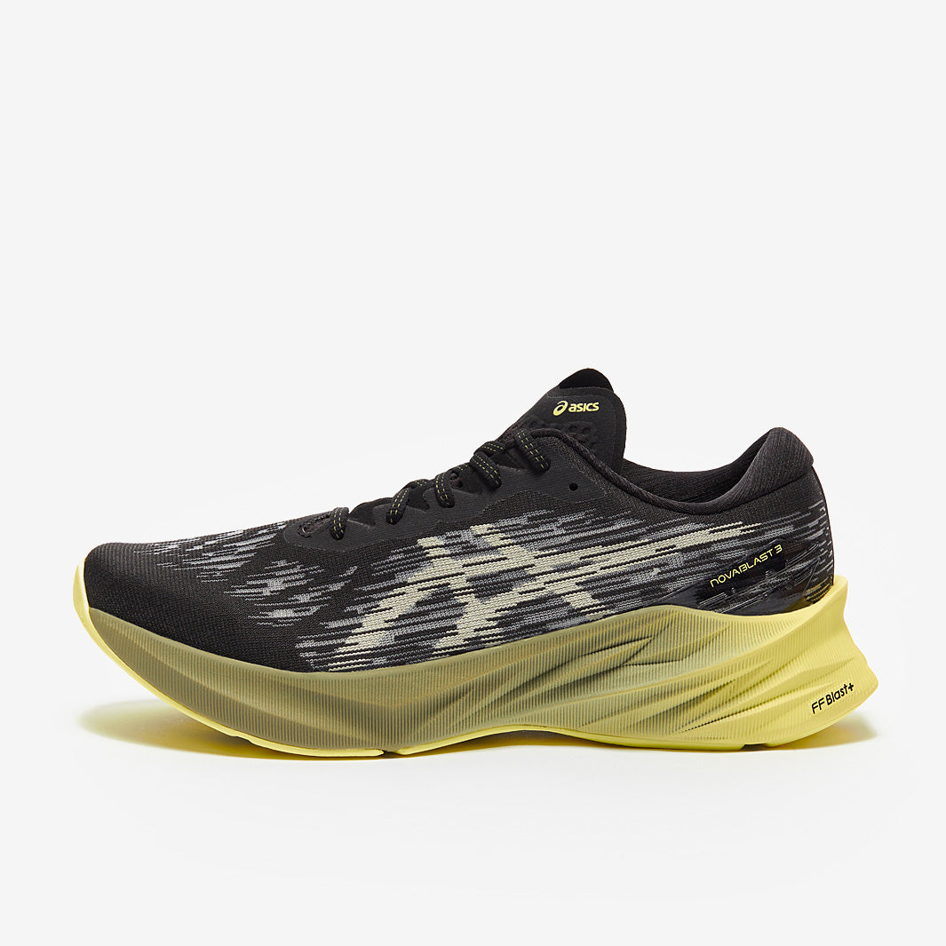 ASICS Novablast 3