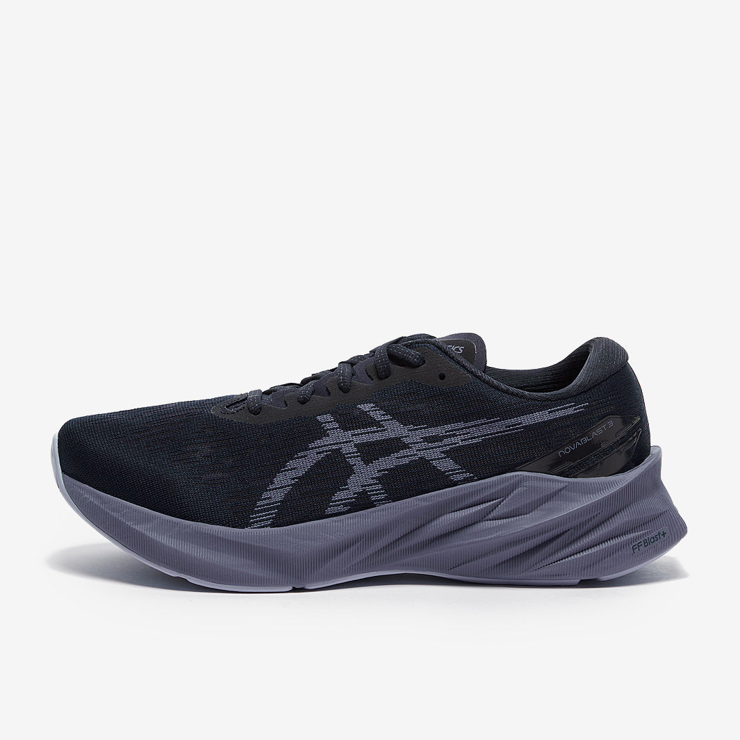 ASICS Novablast 3