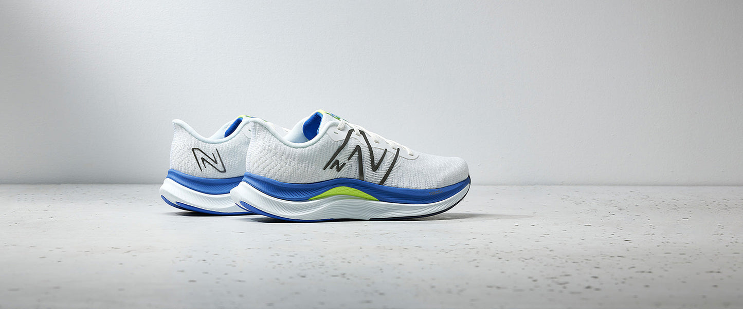 New Balance FuelCell Propel v4