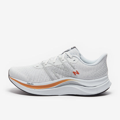 New Balance FuelCell Propel v4