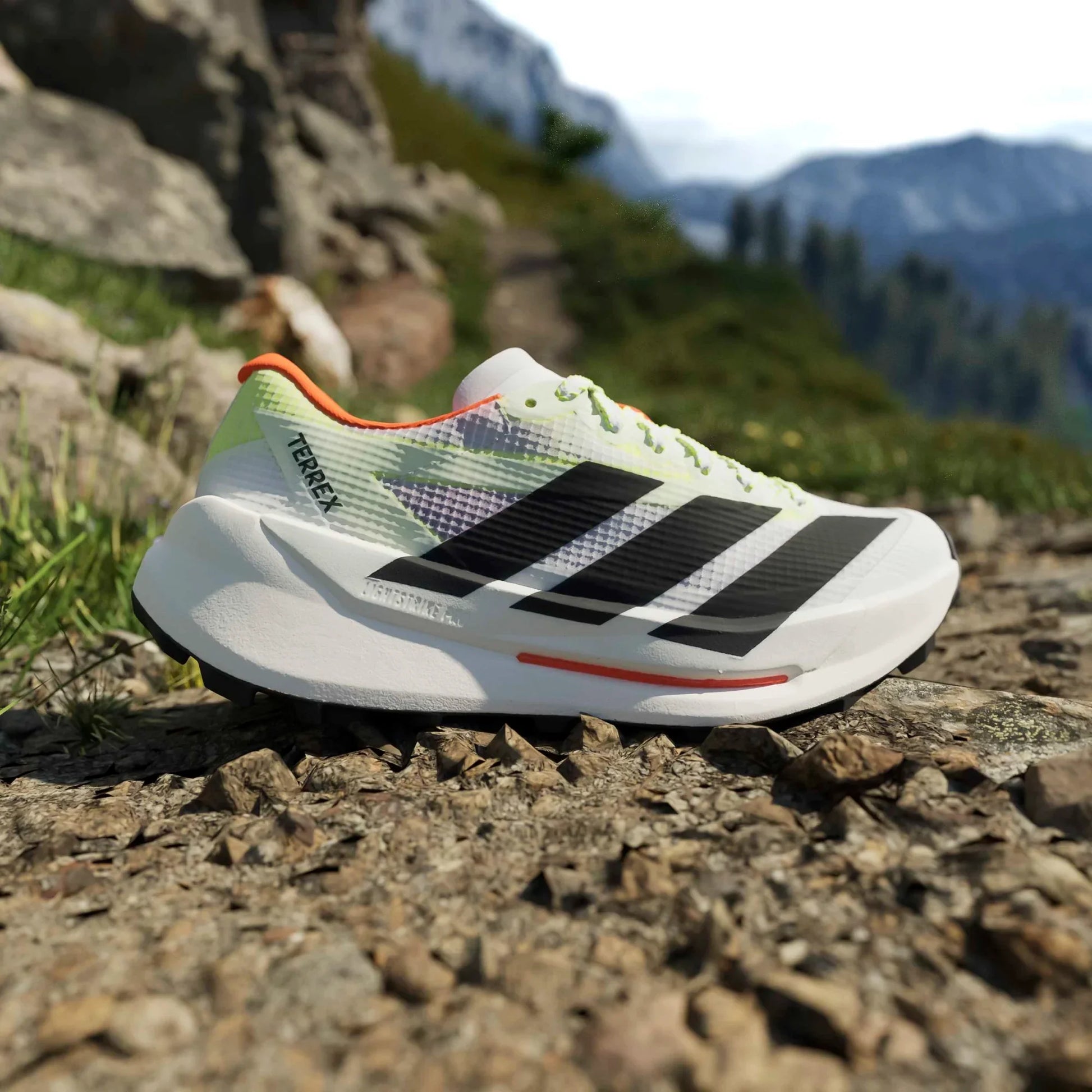 Adidas Terrex Agravic Speed Ultra 2 W FTWWHT/CBLACK/SEIMOR
