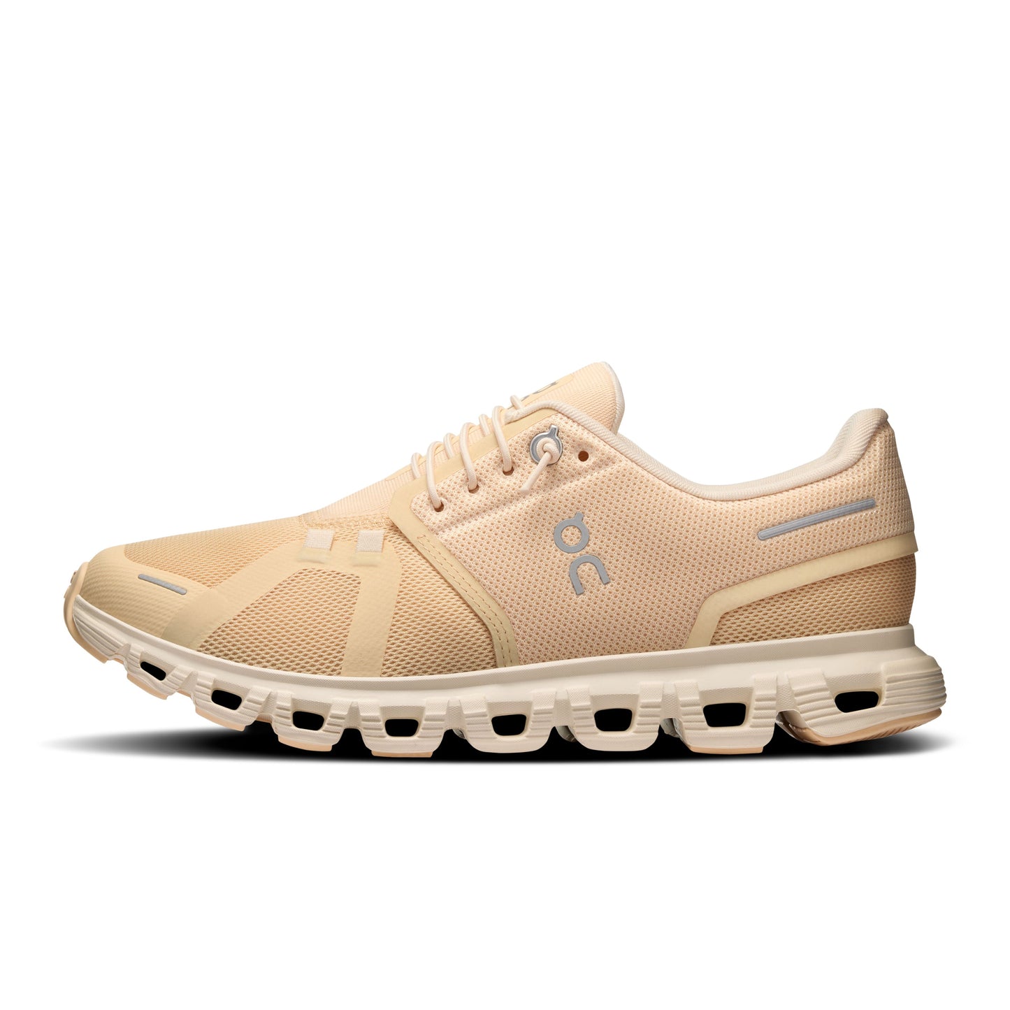 On Running Cloud 6 Blonde Dew Womens