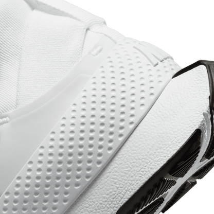 Women's Nike Go FlyEase "White Black "