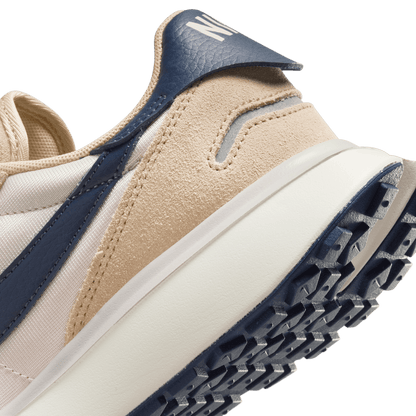 Women's Nike Phoenix Waffle "Light Orewood Brown Navy"