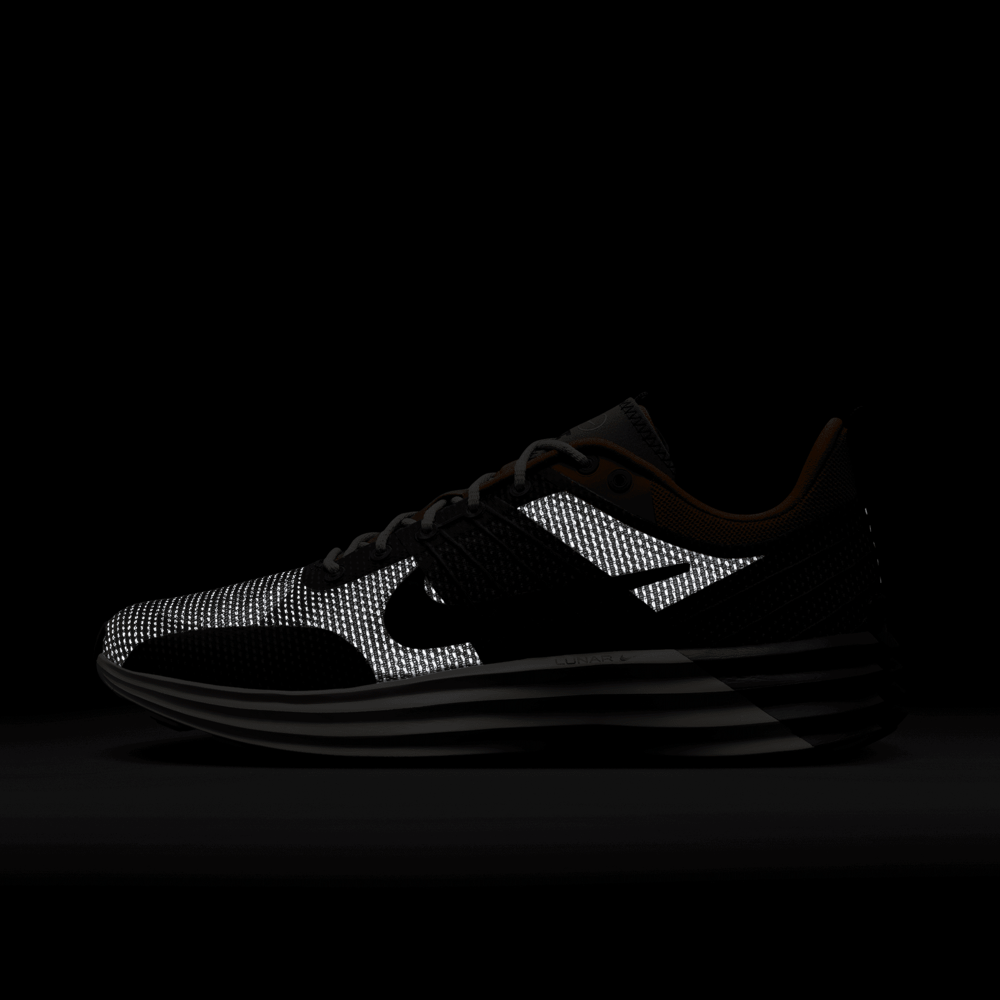 Men's Nike Lunar Roam SE "Metallic Pewter Desert Bronze"