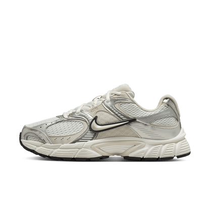 Women's Nike V5 RNR "Summit White Light Orewood"