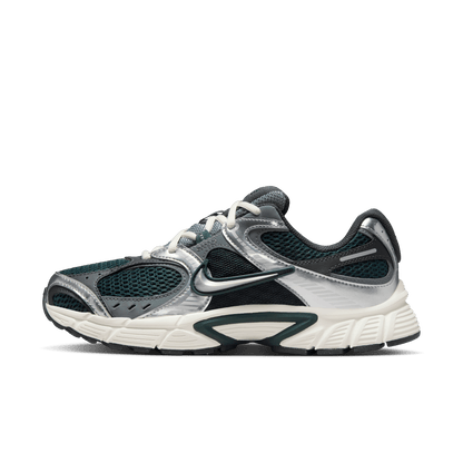 Women's Nike V5 RNR "Seaweed Silver"
