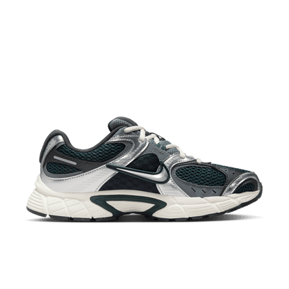 Women's Nike V5 RNR "Seaweed Silver"