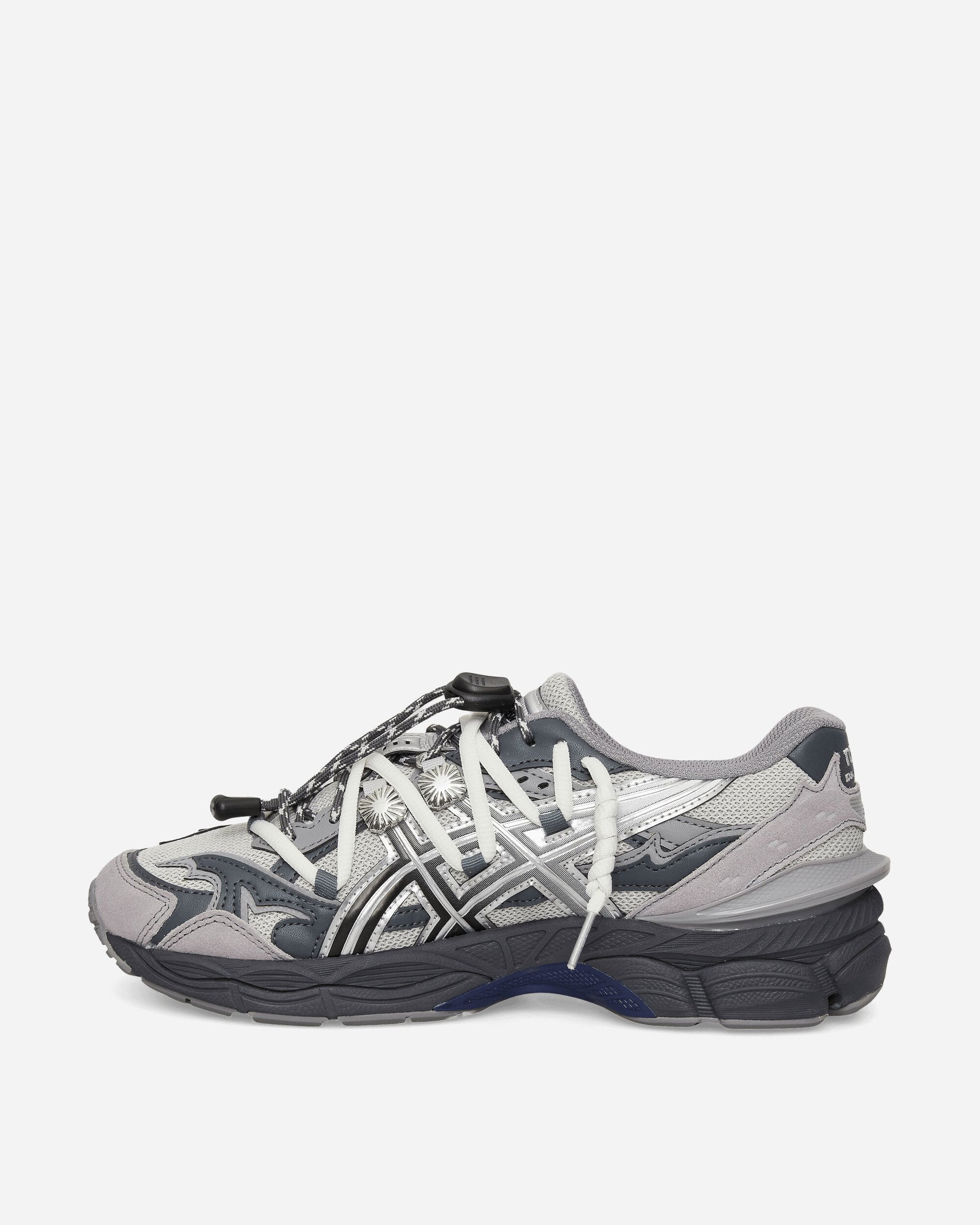 Toga Archives GEL-Cumulus 16 Sneakers Grey / Black Pure Silver
