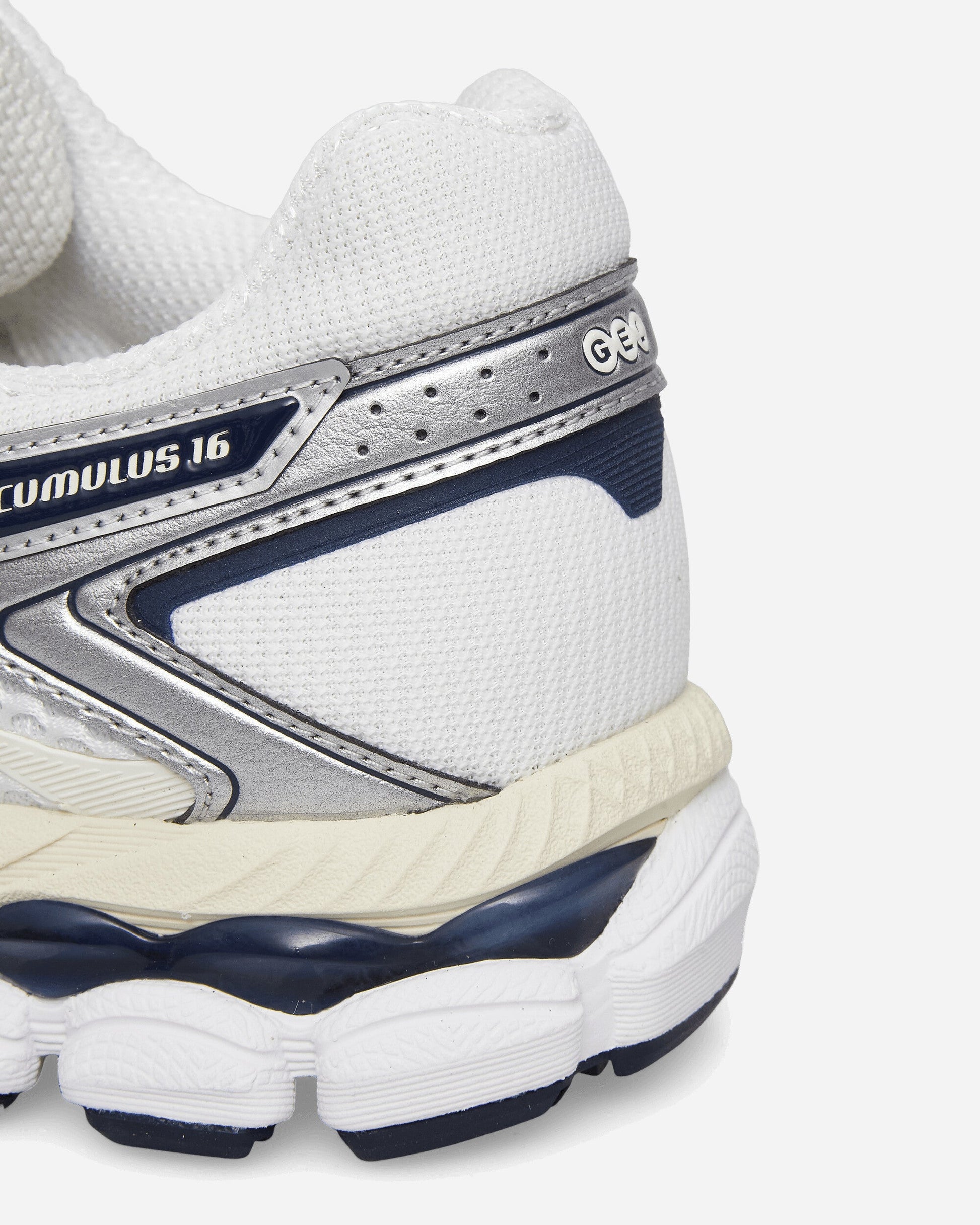 GEL-Cumulus 16 Sneakers White / Midnight