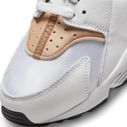 Women's Nike Air Huarache "White Sanddrift"