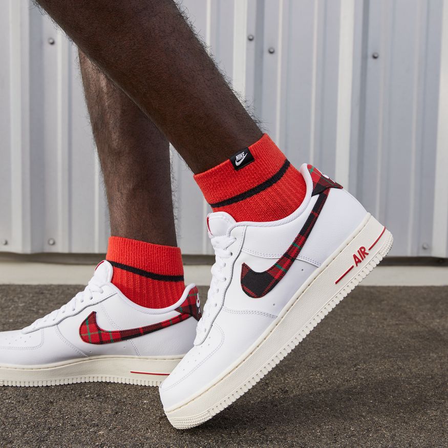 Men's Nike Air Force 1 '07 LV8 "Tartan Plaid "