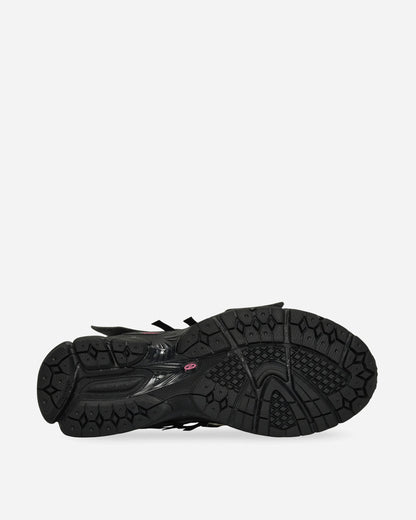 1906A Sneakers Black / Dragon Berry / White